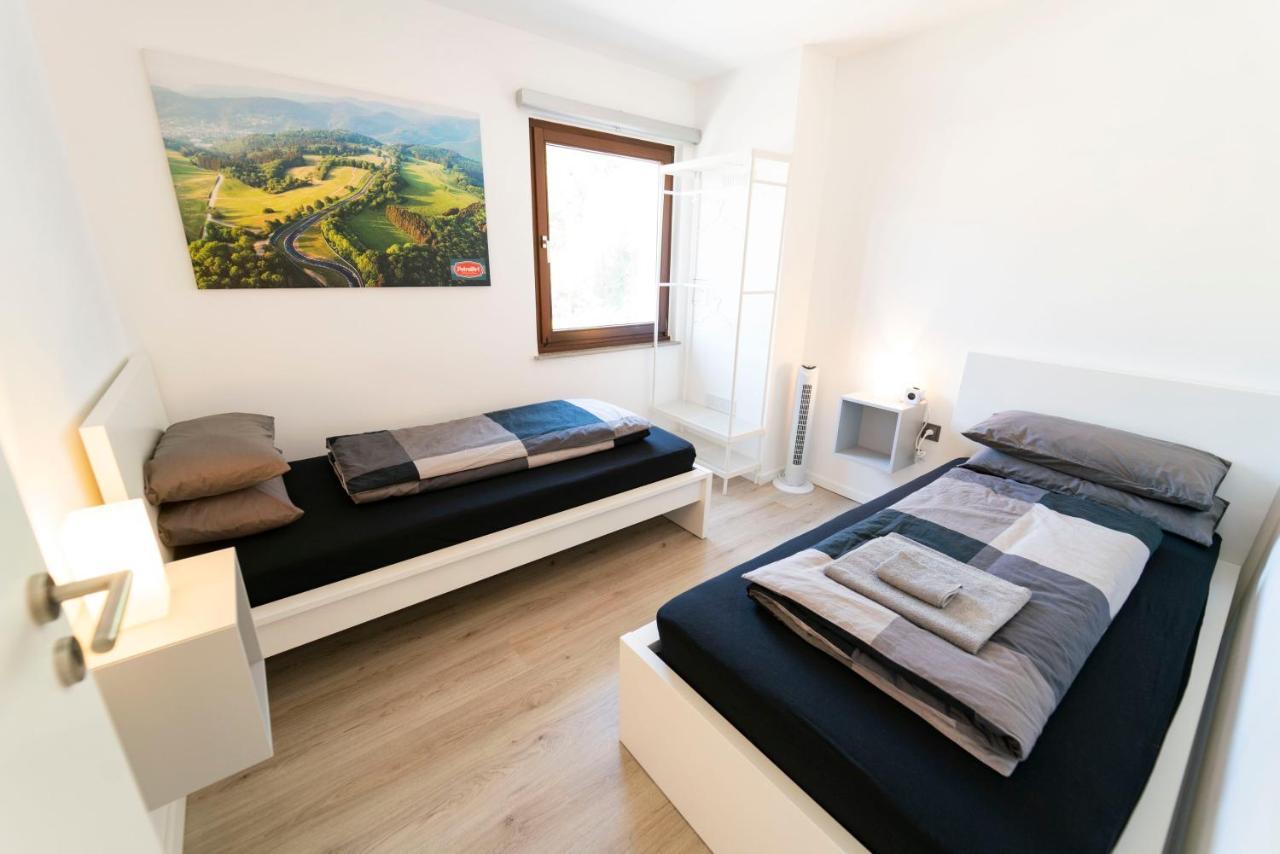 אדנאו North Loop Rooms מראה חיצוני תמונה